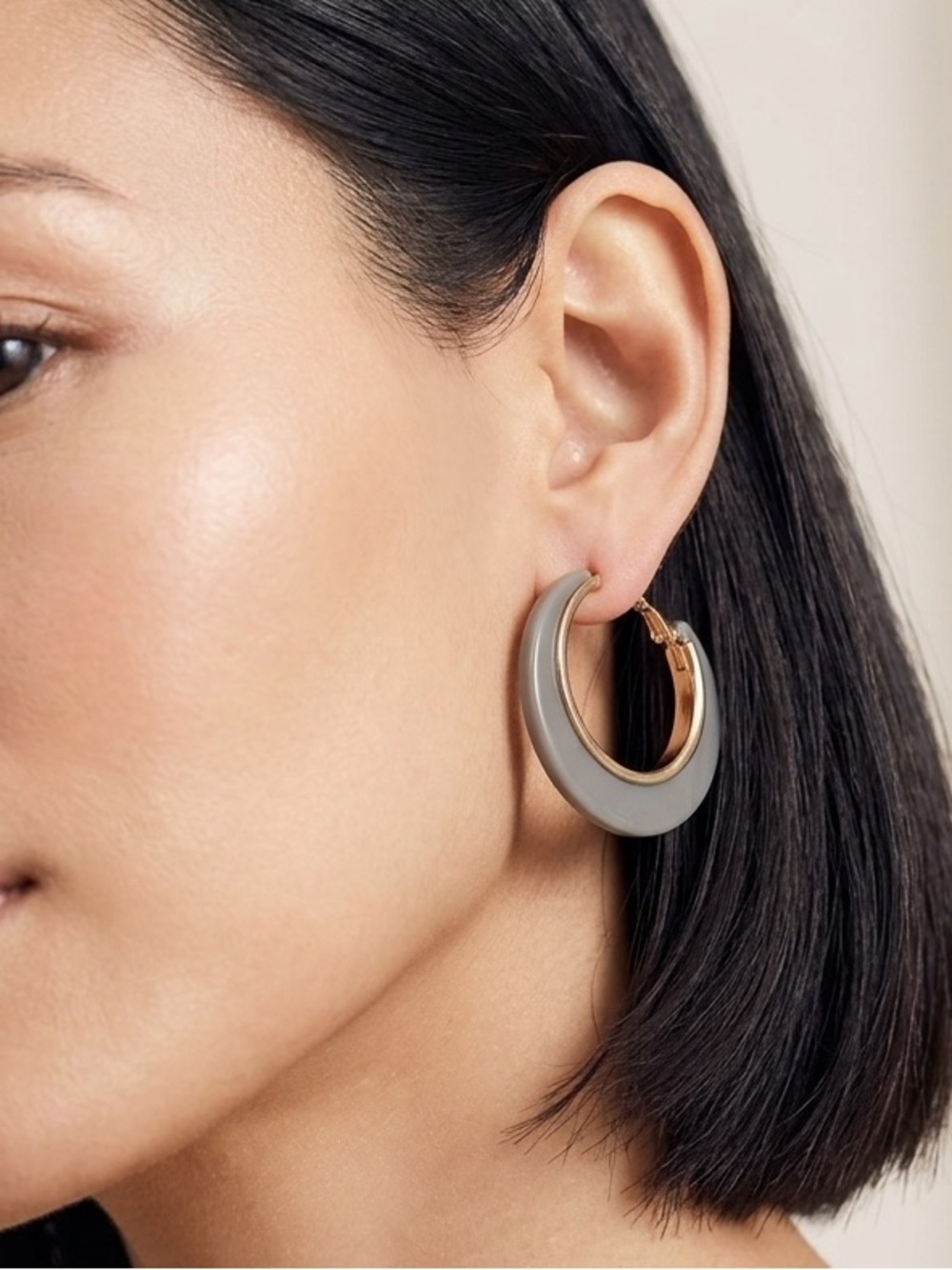 Reitmans Gray and Gold Hoop  Earrings
